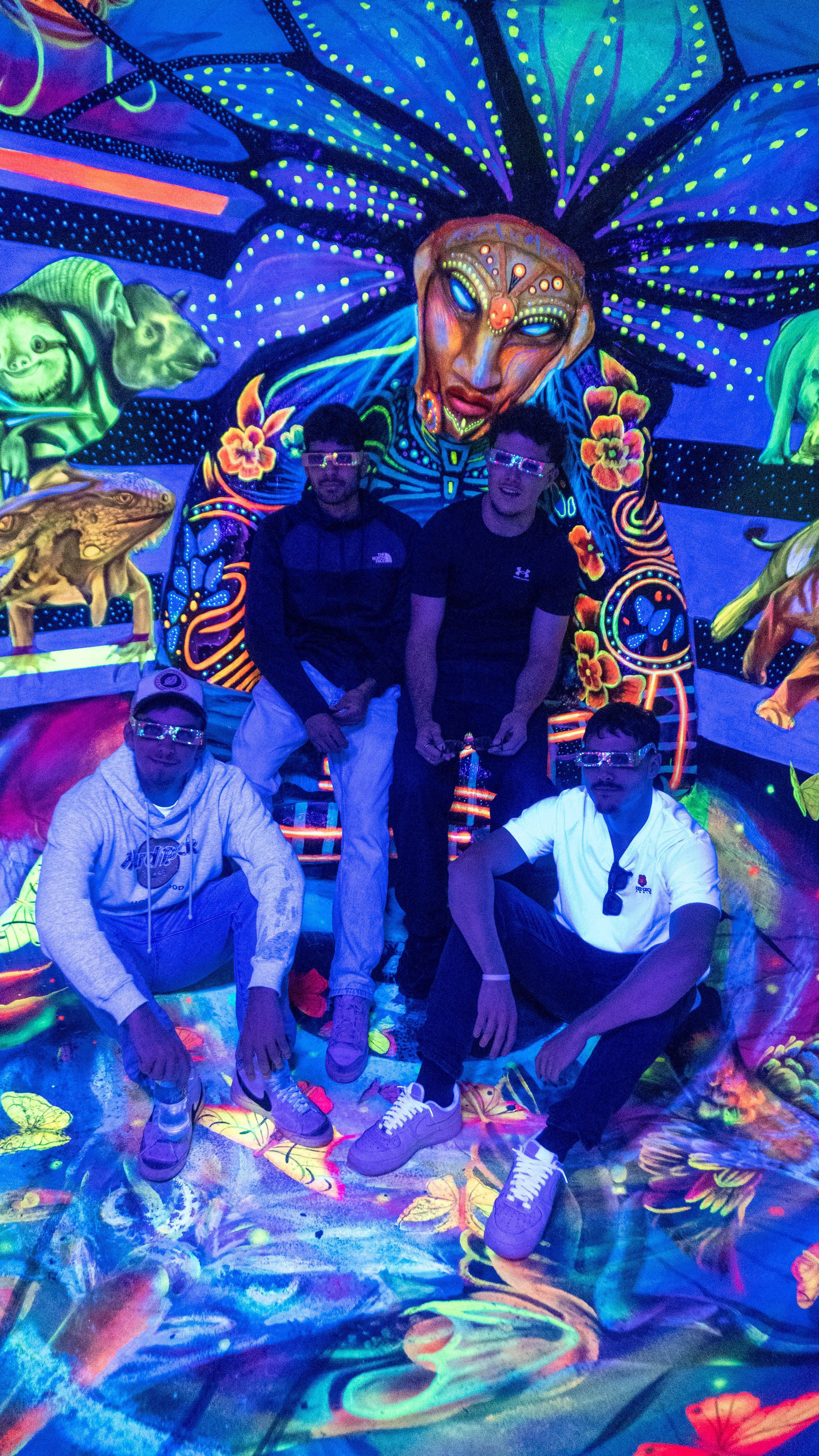 Tour Experencial Comuna 13 Ezencial + Teje tu propio souvenir